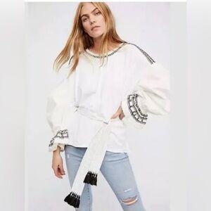 Free People On Holiday Embroidered Peasant Crochet Tunic Blouse Women’s XS